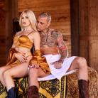 Jazlyn Ray in 'A Handful'